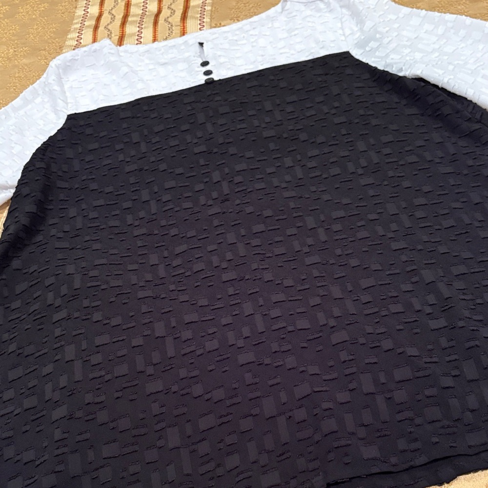 By JJ Black and White Textured Blouse, Polyester, S